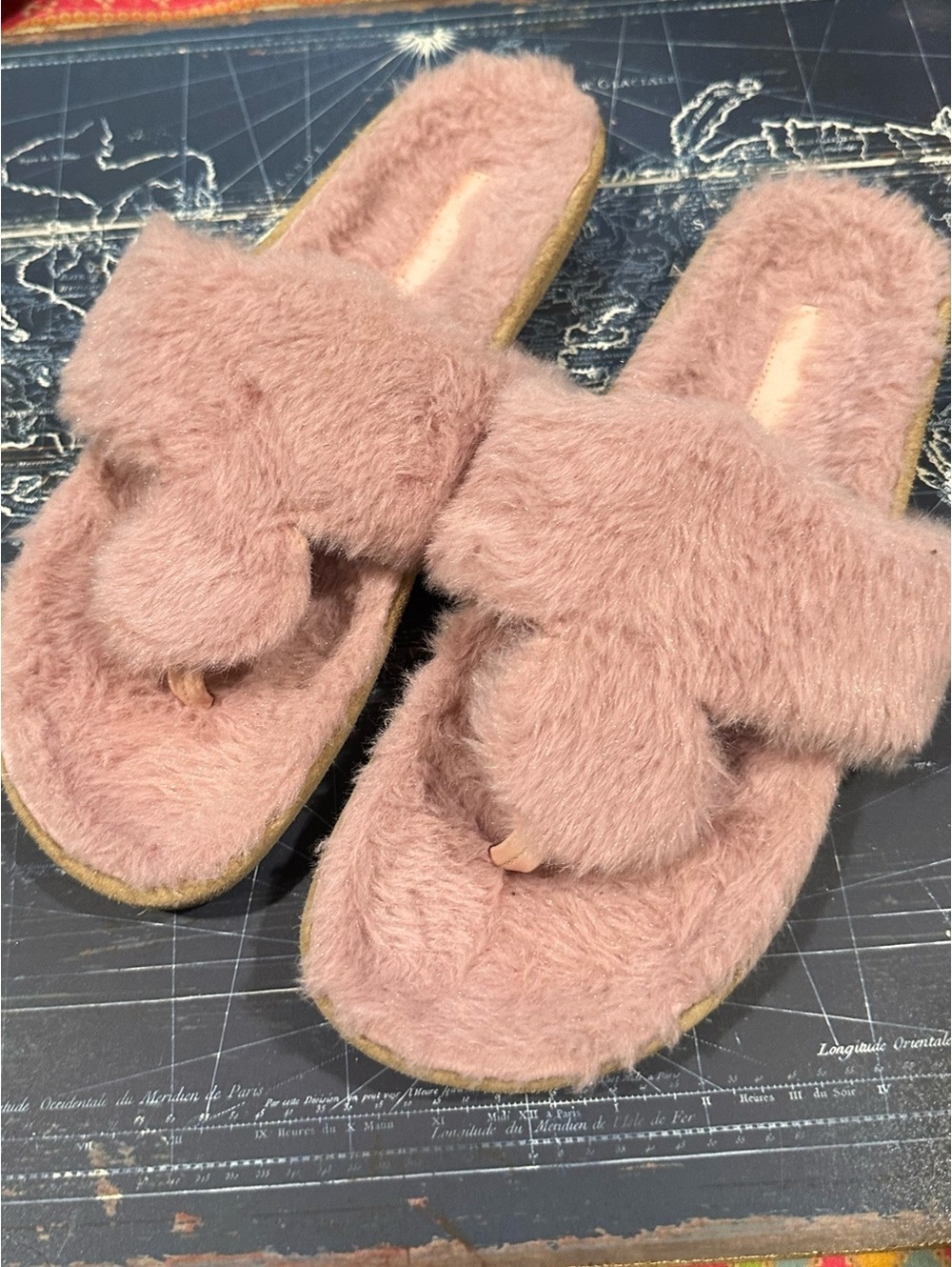 Jack Rogers Fuzzy House Slippers – Pink Plush Slide – Size 9